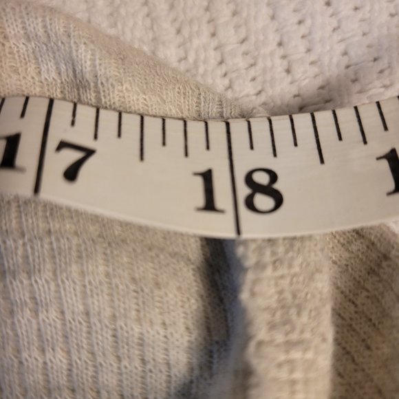 Vintage Abercrombie & Fitch Wheat Long Sleeve Thermal Large - Picture 9 of 13